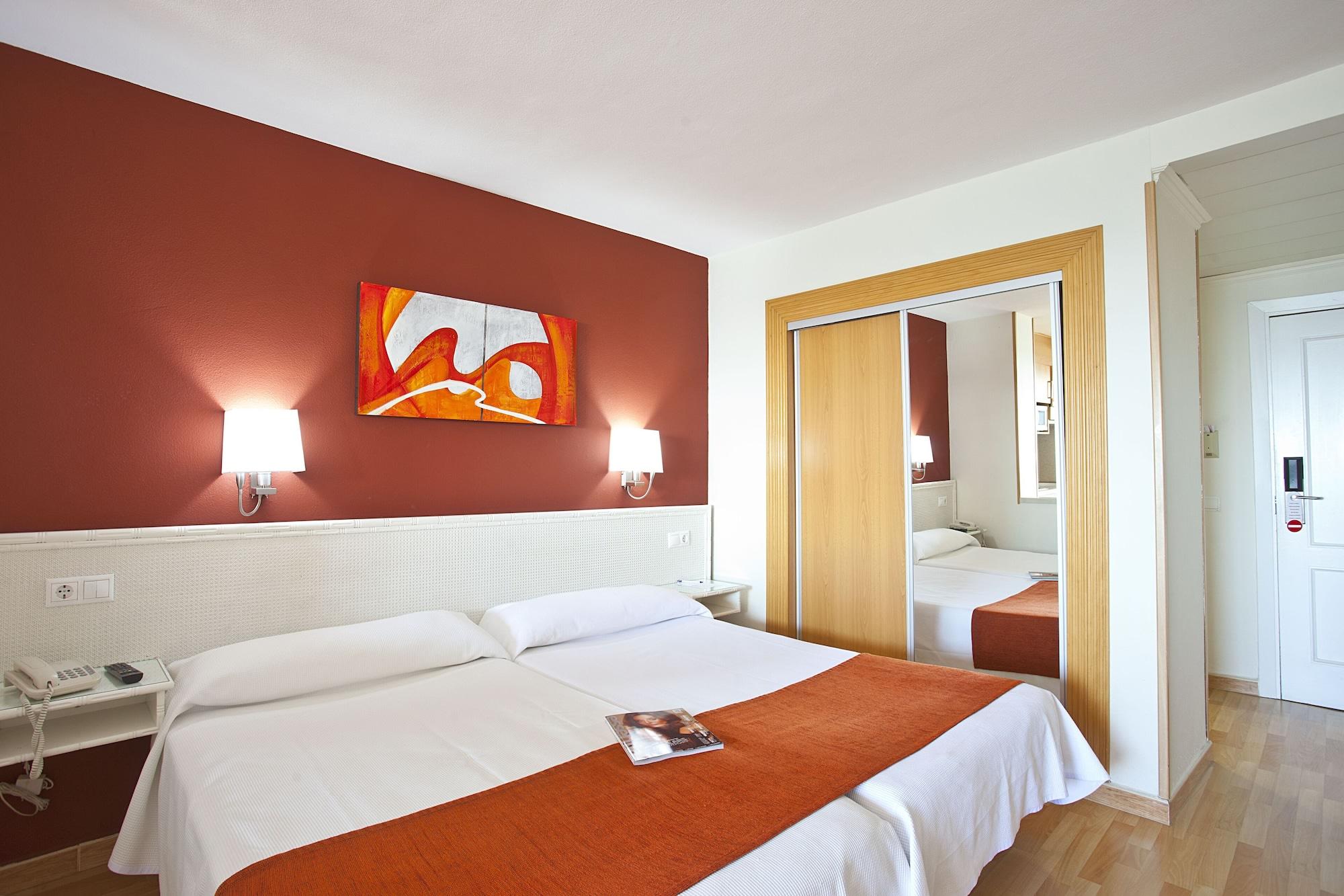 Ona Princesa Playa Marbella Exterior photo
